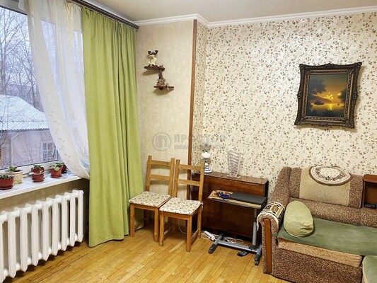 Продам трехкомнатную (3-комн.) квартиру, Космонавта Волкова ул, 29к1, Москва г