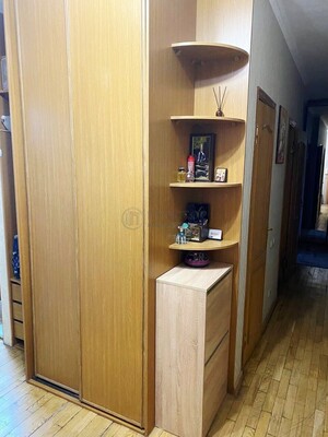 Продам трехкомнатную (3-комн.) квартиру, Космонавта Волкова ул, 29к1, Москва г