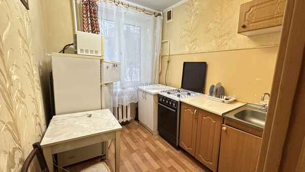 Продам однокомнатную (1-комн.) квартиру, Юных Ленинцев ул, 47к1, Москва г