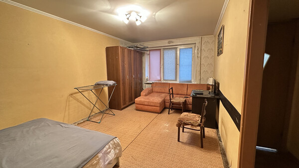 Продам однокомнатную (1-комн.) квартиру, Юных Ленинцев ул, 47к1, Москва г