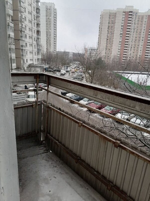 Продам трехкомнатную (3-комн.) квартиру, Осенняя ул, 22, Москва г