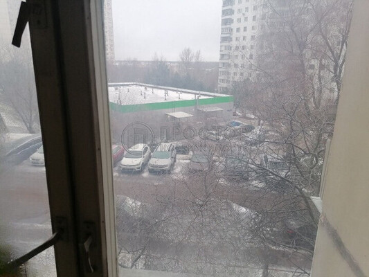 Продам трехкомнатную (3-комн.) квартиру, Осенняя ул, 22, Москва г