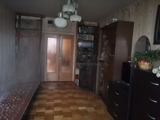 Продам трехкомнатную (3-комн.) квартиру, Осенняя ул, 22, Москва г