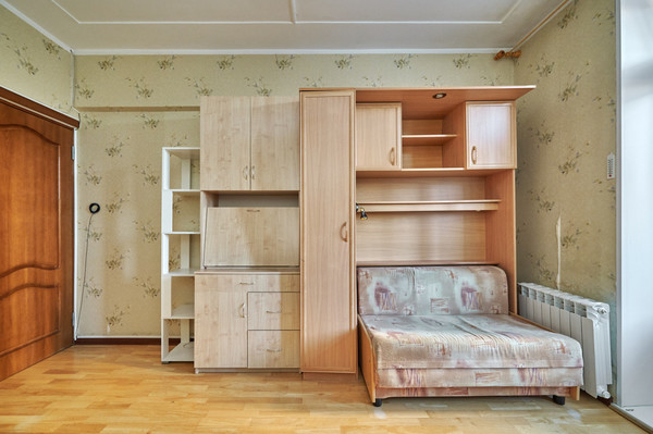 Продам двухкомнатную (2-комн.) квартиру, Маршала Бирюзова ул, 18, Москва г