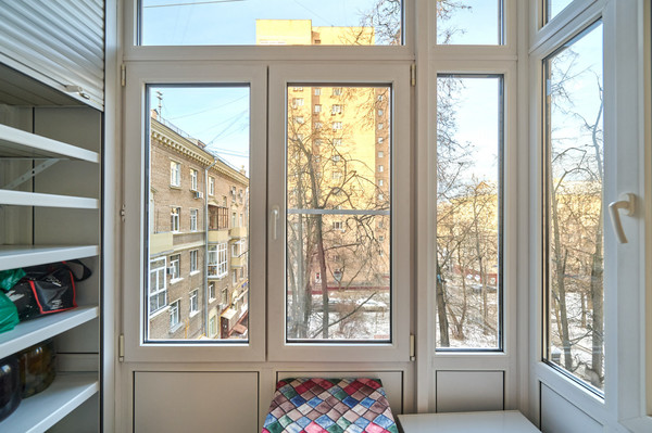 Продам двухкомнатную (2-комн.) квартиру, Маршала Бирюзова ул, 18, Москва г