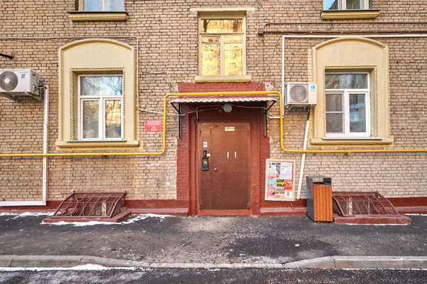 Продам двухкомнатную (2-комн.) квартиру, Маршала Бирюзова ул, 18, Москва г