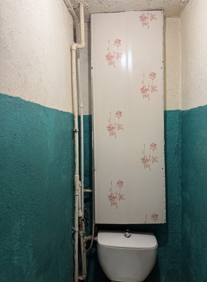 Продам комнату в 6-комн. квартире, Кавалерийская ул, 5, Пермь г