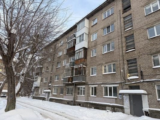 Продам комнату в 6-комн. квартире, Кавалерийская ул, 5, Пермь г