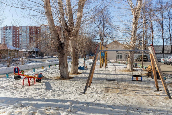 Продам двухкомнатную (2-комн.) квартиру, 9 Января ул, 4, Тюмень г