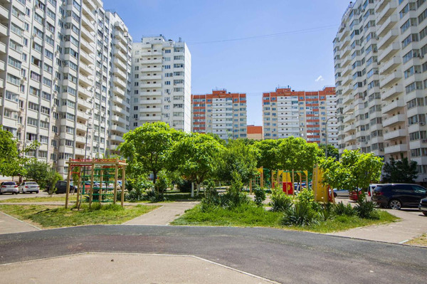 Продам однокомнатную (1-комн.) квартиру, Героев-Разведчиков ул, 36, Краснодар г