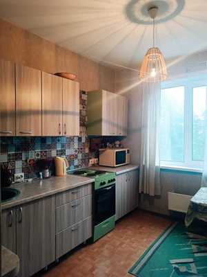 Продам многокомнатную квартиру, 11 Гвардейской Армии (Новоильинский р-н) ул, 5, Новокузнецк г