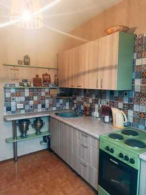 Продам многокомнатную квартиру, 11 Гвардейской Армии (Новоильинский р-н) ул, 5, Новокузнецк г