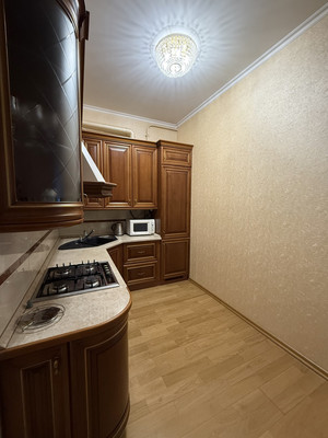 Сдам двухкомнатную (2-комн.) квартиру, Первомайская (Центральный р-н) ул, 11, Сочи г