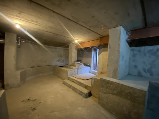 Продам коммерческое помещение 106 м2, Октябрьский 2-й проезд, 2, Калининград г