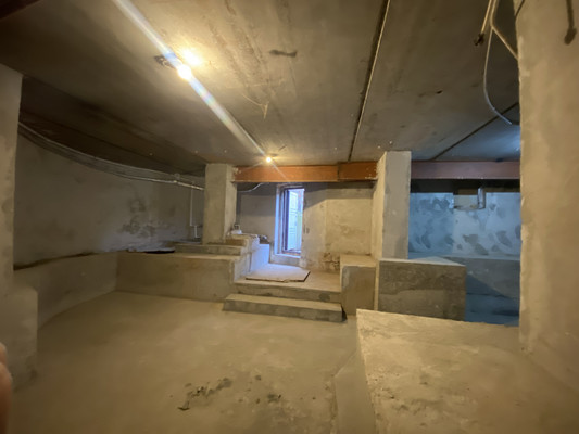 Продам коммерческое помещение 106 м2, Октябрьский 2-й проезд, 2, Калининград г