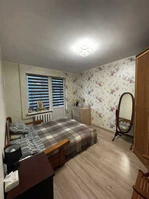 Продам двухкомнатную (2-комн.) квартиру, Еловая аллея ул, 33, Калининград г