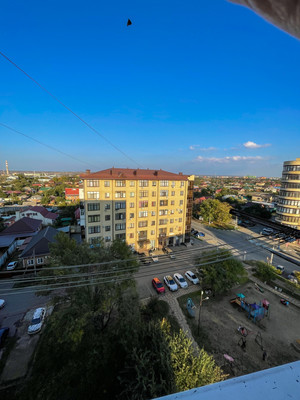 Сдам двухкомнатную (2-комн.) квартиру, Новороссийская ул, 44, Армавир г