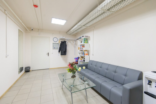 Продам коммерческое помещение 220 м2, Дмитрия Петрова ул, 10, Ростов-на-Дону г