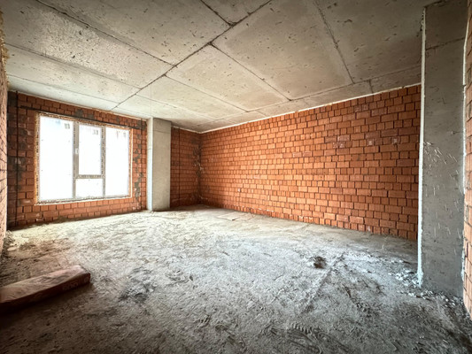 Продам трехкомнатную (3-комн.) квартиру, Тлостанова ул, 32кД1, Нальчик г