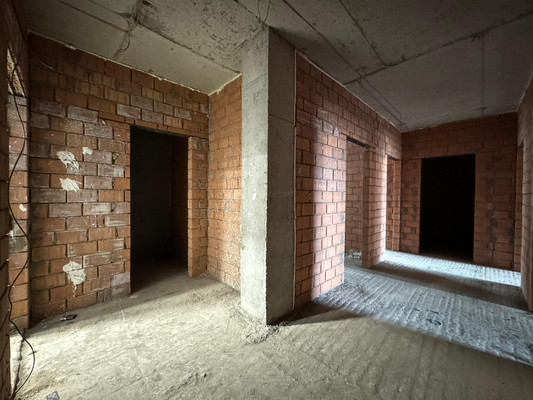 Продам трехкомнатную (3-комн.) квартиру, Тлостанова ул, 32кД1, Нальчик г