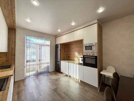 Продам дом, Ежевичная ул, 11, Краснолесье с, 0 км от города