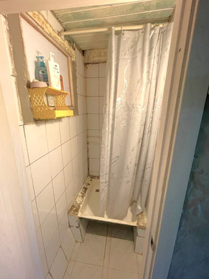 Продам комнату в 5-комн. квартире, Льва Шатрова ул, 1, Пермь г