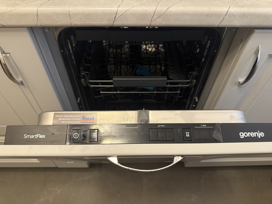 Сдам двухкомнатную (2-комн.) квартиру, Навагинская (Центральный р-н) ул, 12, Сочи г