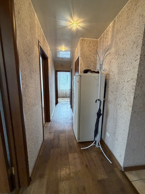 Продам многокомнатную квартиру, 40 лет Победы ул, 1, Ишим г