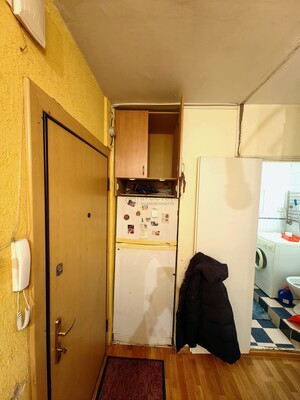 Продам двухкомнатную (2-комн.) квартиру, Профсоюзная ул, 79, Москва г