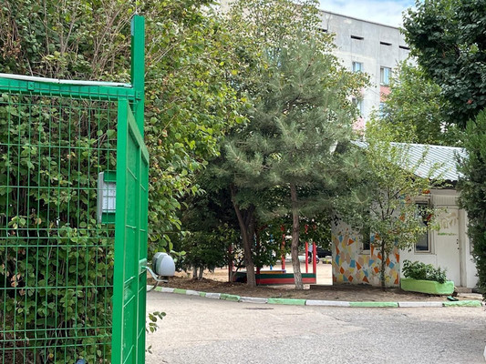 Продам трехкомнатную (3-комн.) квартиру, Салгирная ул, 23, Белоглинка с