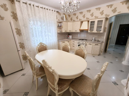 Продам двухкомнатную (2-комн.) квартиру, Северная ул, 88, Кропоткин г