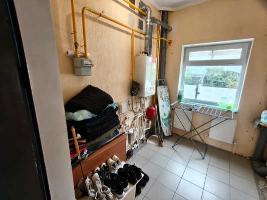 Продам двухкомнатную (2-комн.) квартиру, Северная ул, 88, Кропоткин г