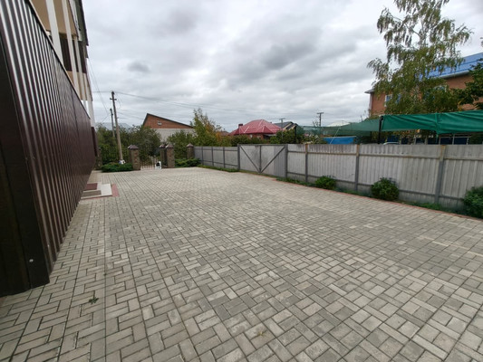 Продам двухкомнатную (2-комн.) квартиру, Северная ул, 88, Кропоткин г