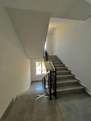 Продам двухкомнатную (2-комн.) квартиру, Кабардинская ул, 75, Нальчик г