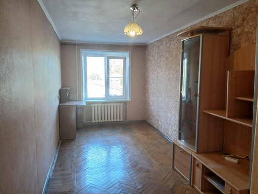 Продам двухкомнатную (2-комн.) квартиру, Калинина ул, 120, Тихорецк г