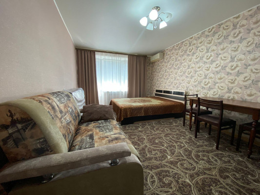 Продам однокомнатную (1-комн.) квартиру, Подвойского ул, 121, Тихорецк г