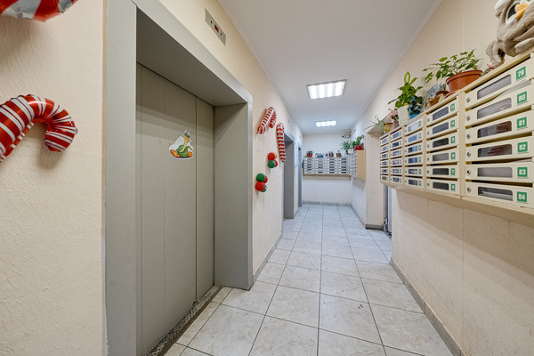 Продам однокомнатную (1-комн.) квартиру, Московская ул, 14к2, Пенино д