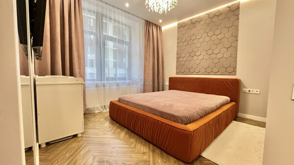 Продам двухкомнатную (2-комн.) квартиру, Архитектора Щусева ул, 4к1, Москва г