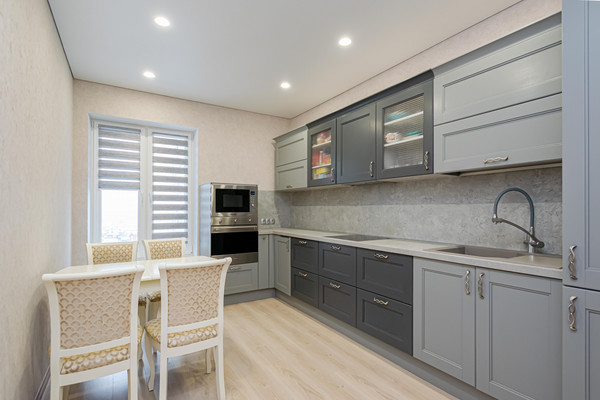 Продам трехкомнатную (3-комн.) квартиру, Революции ул, 48б, Пермь г