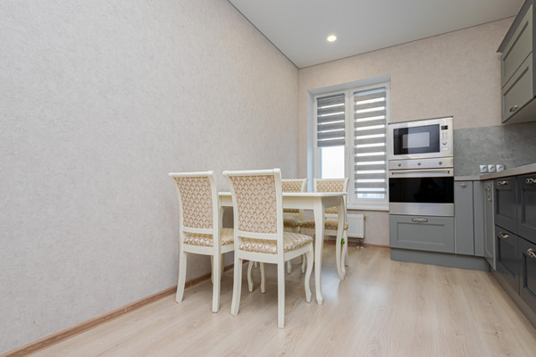 Продам трехкомнатную (3-комн.) квартиру, Революции ул, 48б, Пермь г