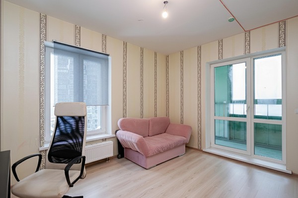 Продам трехкомнатную (3-комн.) квартиру, Революции ул, 48б, Пермь г