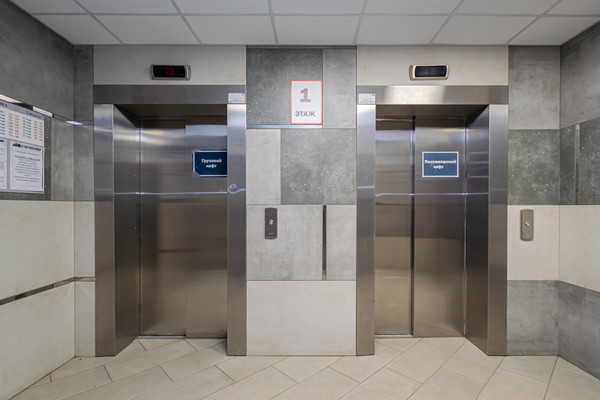 Продам трехкомнатную (3-комн.) квартиру, Революции ул, 48б, Пермь г