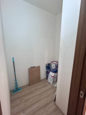 Продам трехкомнатную (3-комн.) квартиру, Охтинская аллея, 8, Мурино п