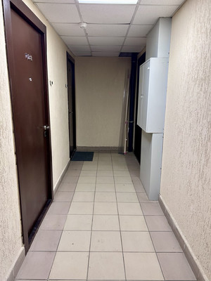 Продам трехкомнатную (3-комн.) квартиру, Охтинская аллея, 8, Мурино п