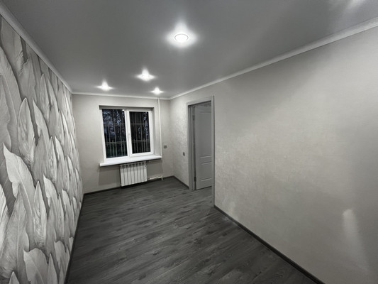 Продам трехкомнатную (3-комн.) квартиру, Т.Идарова ул, 214, Нальчик г