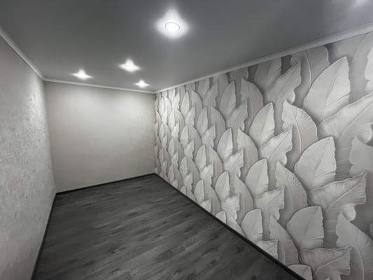 Продам трехкомнатную (3-комн.) квартиру, Т.Идарова ул, 214, Нальчик г