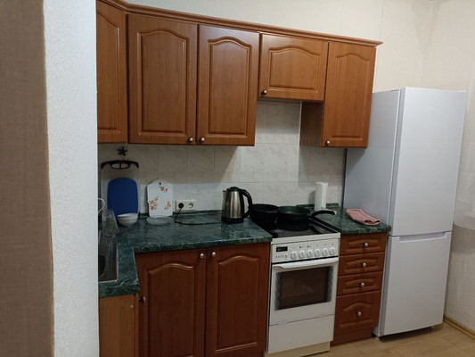 Сдам двухкомнатную (2-комн.) квартиру, Рогова ул, 7к2, Москва г