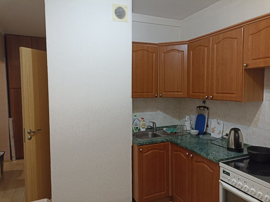 Сдам двухкомнатную (2-комн.) квартиру, Рогова ул, 7к2, Москва г