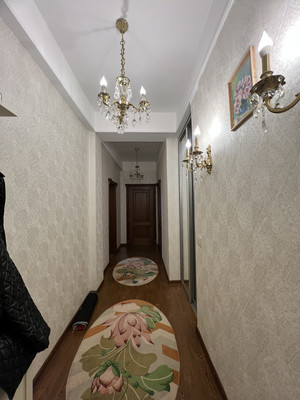 Продам однокомнатную (1-комн.) квартиру, Вузовское озеро ул, 17, Махачкала г