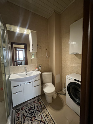 Продам однокомнатную (1-комн.) квартиру, Вузовское озеро ул, 17, Махачкала г